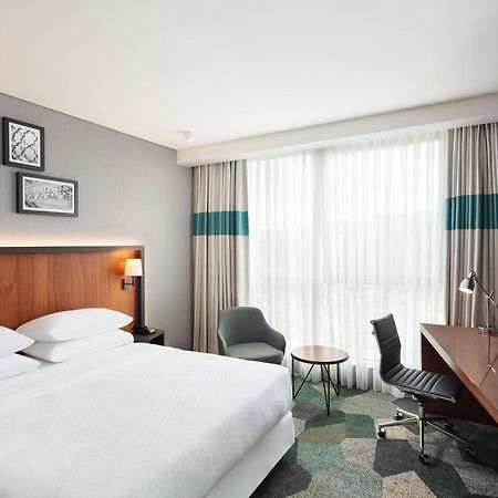 Four Points By Sheraton Istanbul Kagithane Bagian luar foto